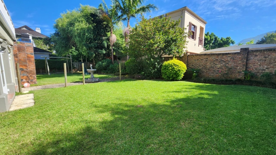 4 Bedroom Property for Sale in Heatherlands Western Cape